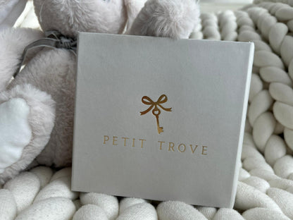 Petit Trove - Diş Kutusu