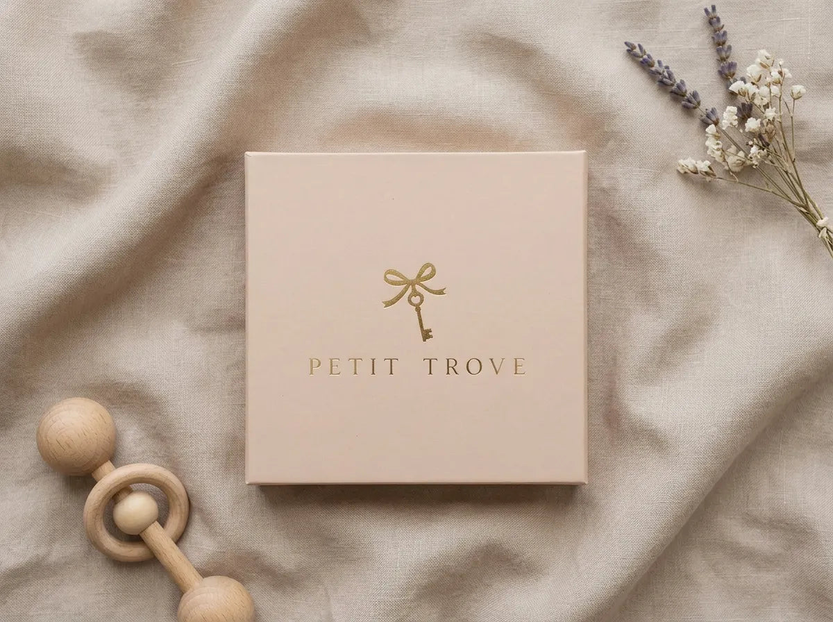 Petit Trove - Diş Kutusu