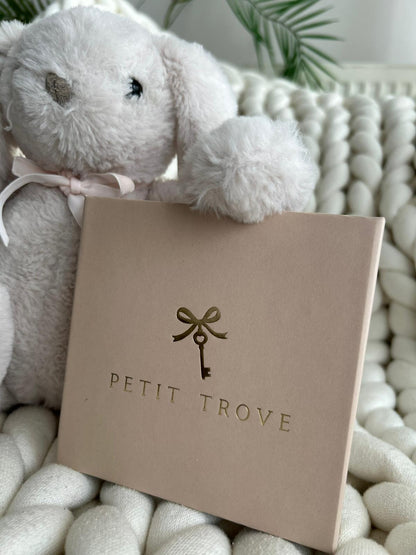 Petit Trove - Diş Kutusu